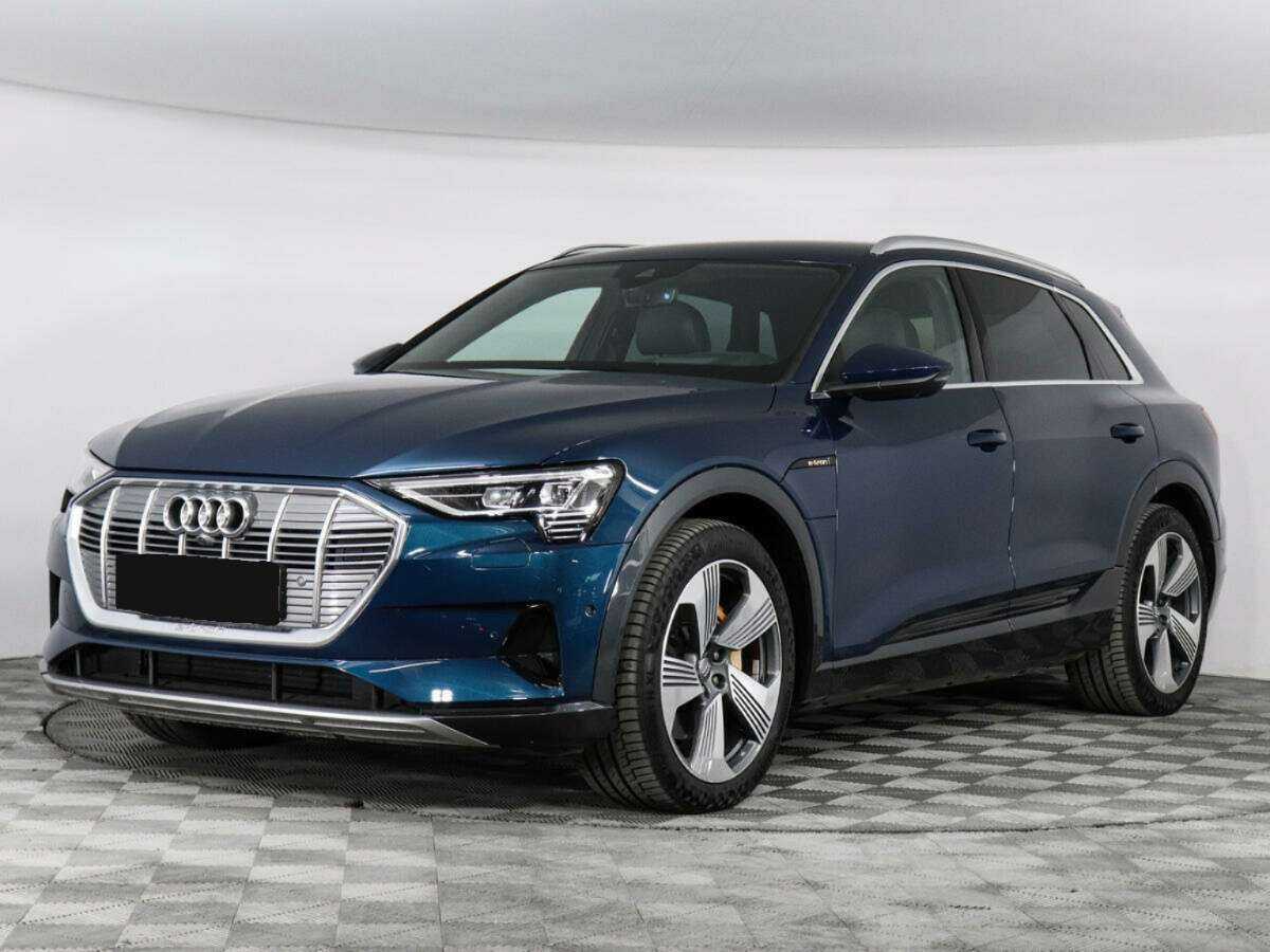 Audi e-tron с пробегом — 2020 год. Посмотреть фото