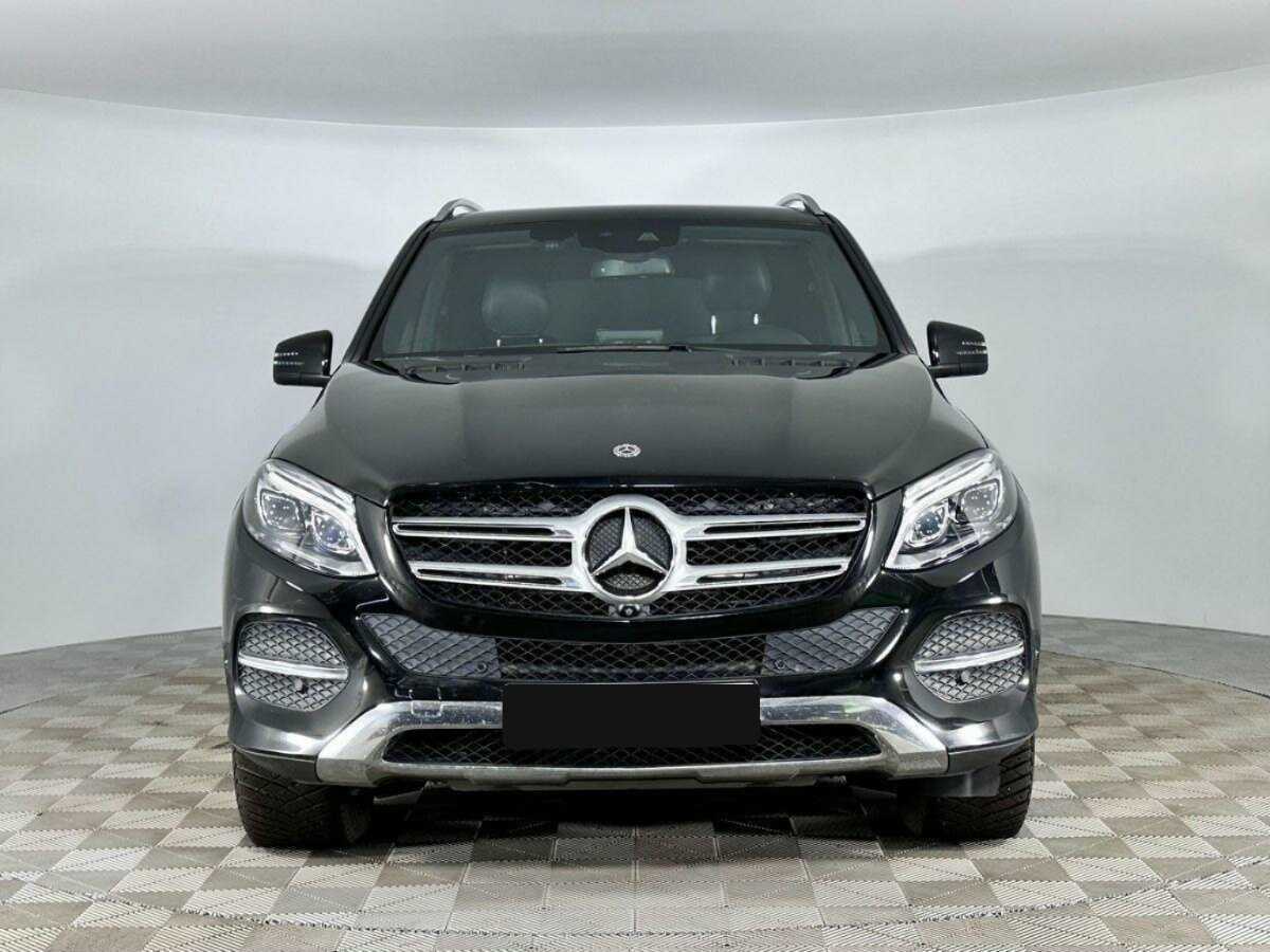 Mercedes-Benz GLE с пробегом — 2017 год. Фото: #2