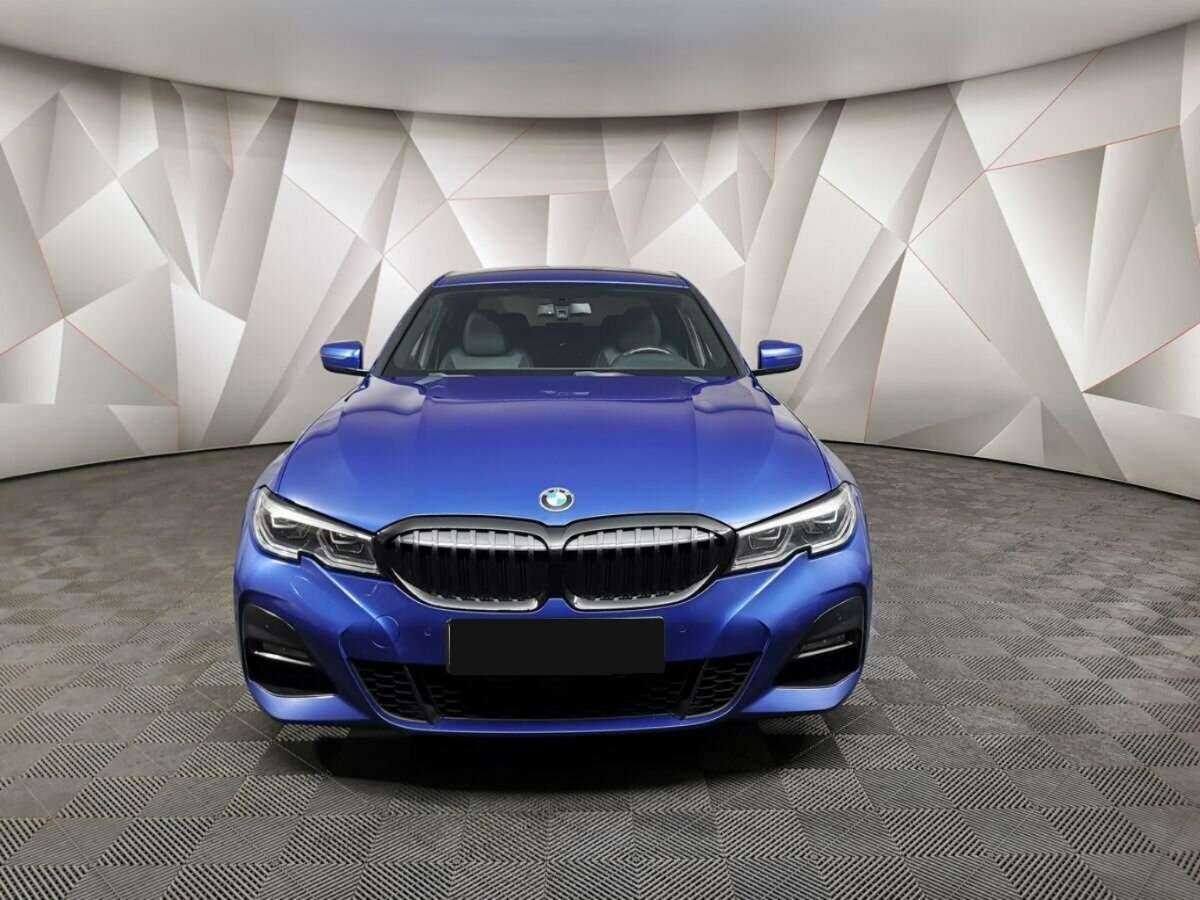 BMW 3 серии с пробегом — 2019 год. Фото: #6