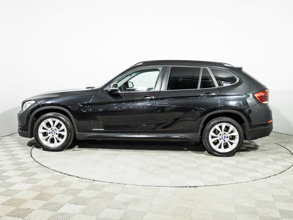 BMW X1 с пробегом — 2013 год. Фото: #7