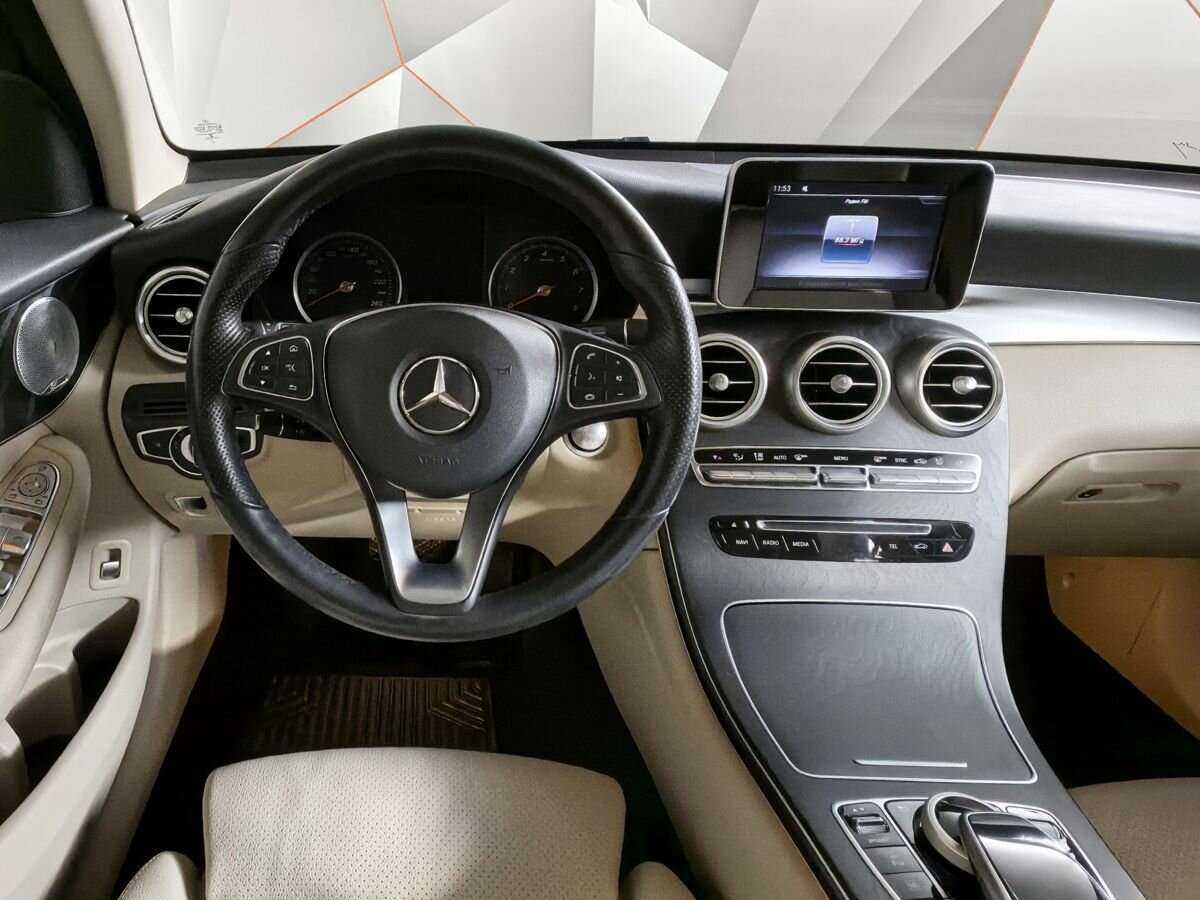 Mercedes-Benz GLC Coupe с пробегом — 2018 год. Фото: #13