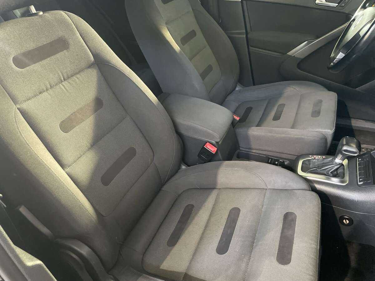 Volkswagen Tiguan с пробегом — 2008 год. Фото: #15