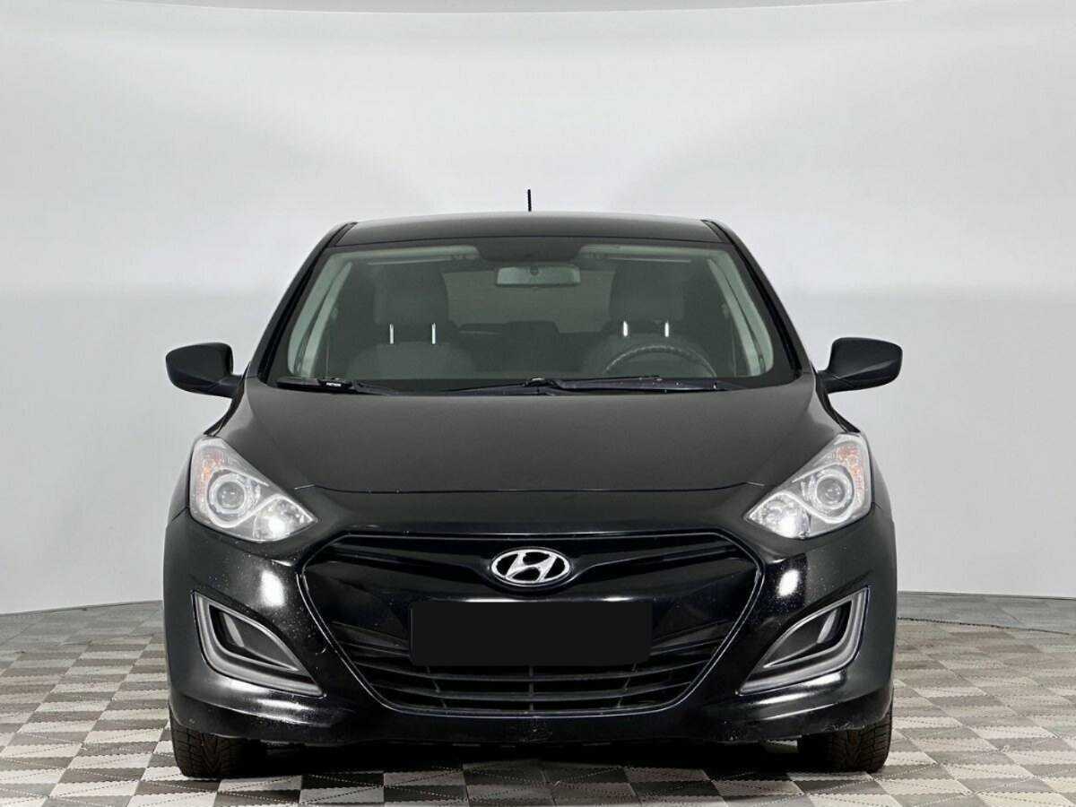 Hyundai i30 с пробегом — 2014 год. Фото: #2