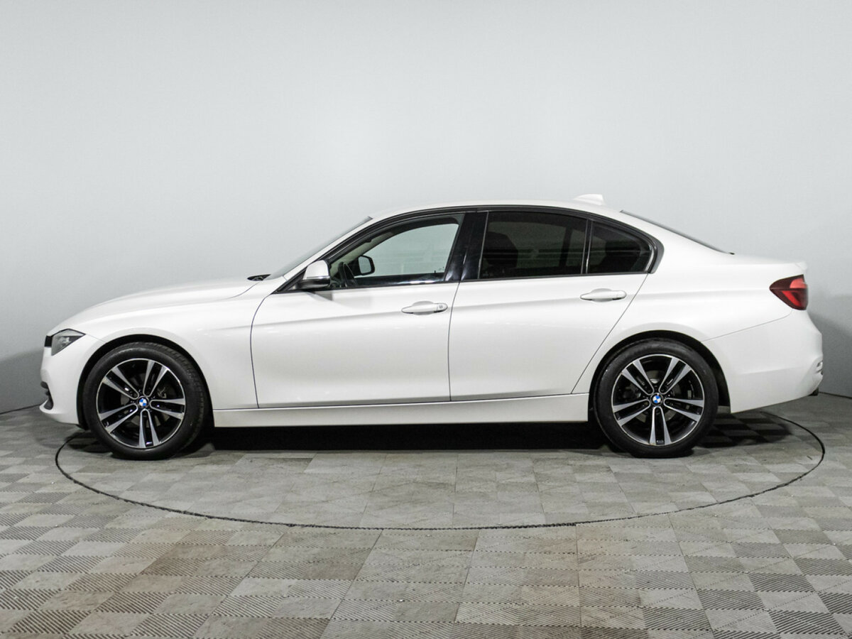 BMW 3 серии с пробегом — 2018 год. Фото: #7