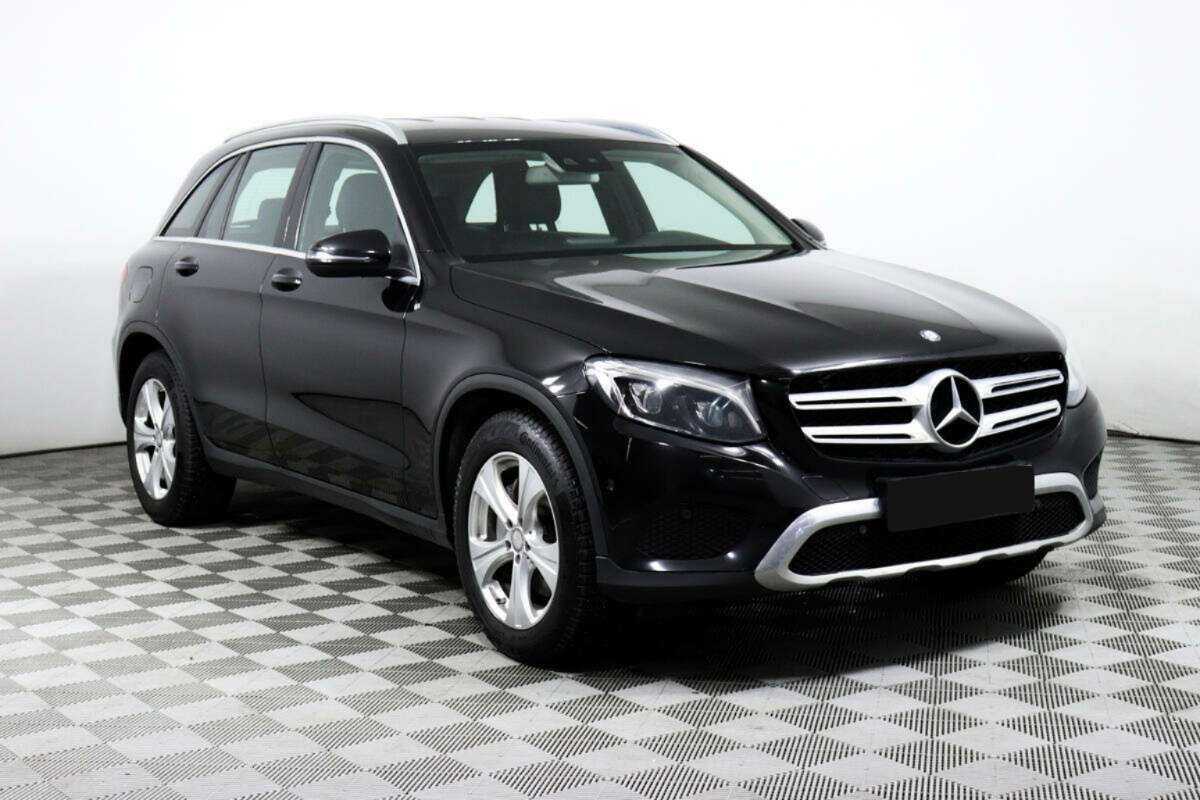 Mercedes-Benz GLC с пробегом — 2015 год. Фото: #2