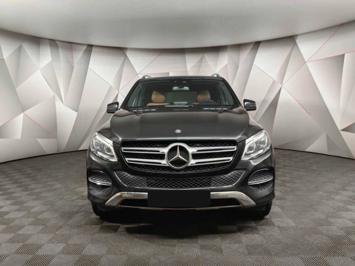 Mercedes-Benz GLE с пробегом — 2016 год. Фото: #6