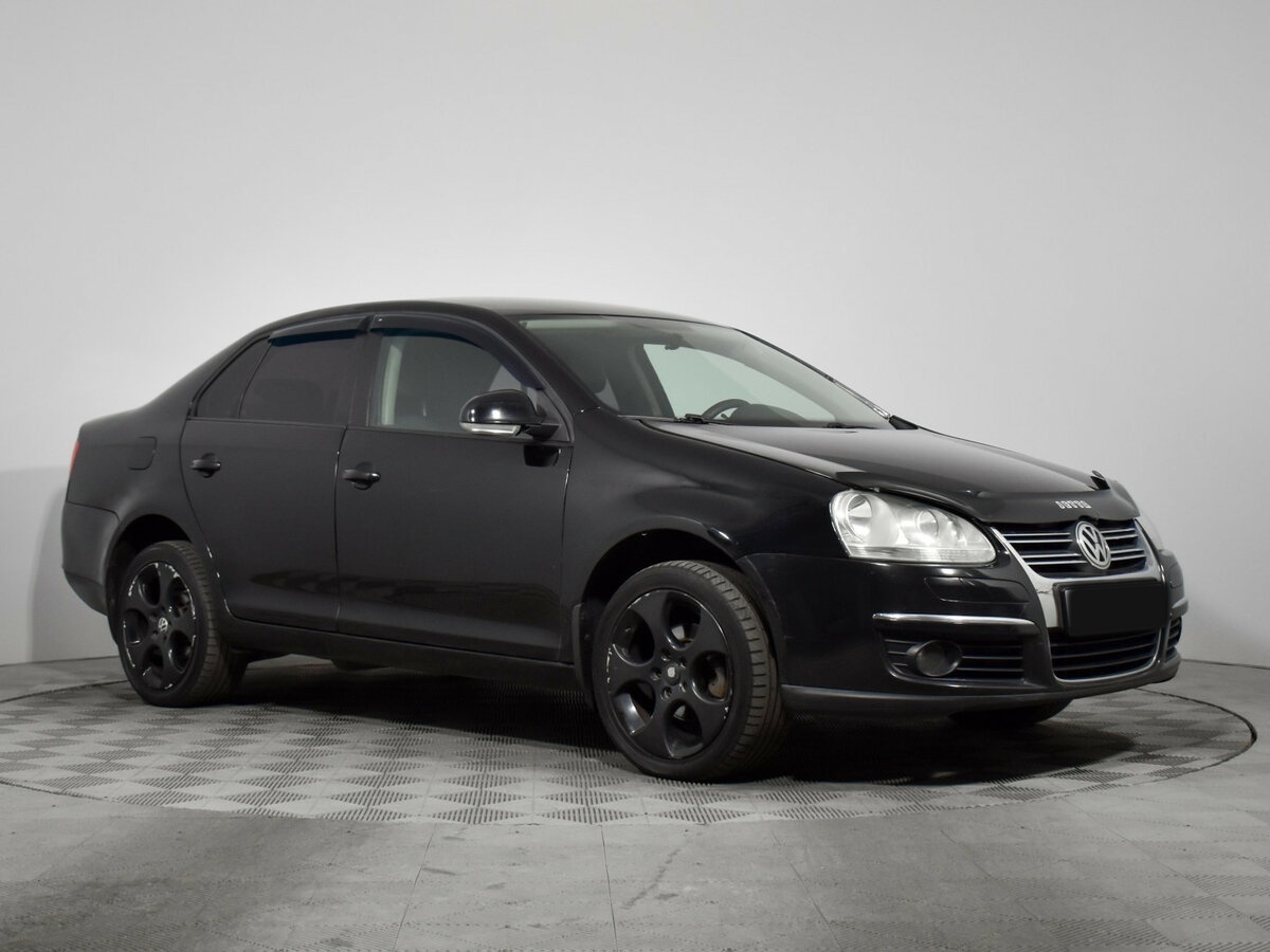 Volkswagen Jetta с пробегом — 2008 год. Фото: #2