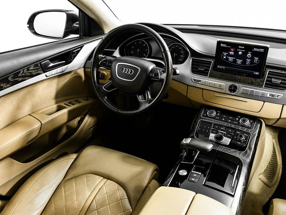 Audi A8 с пробегом — 2015 год. Фото: #8