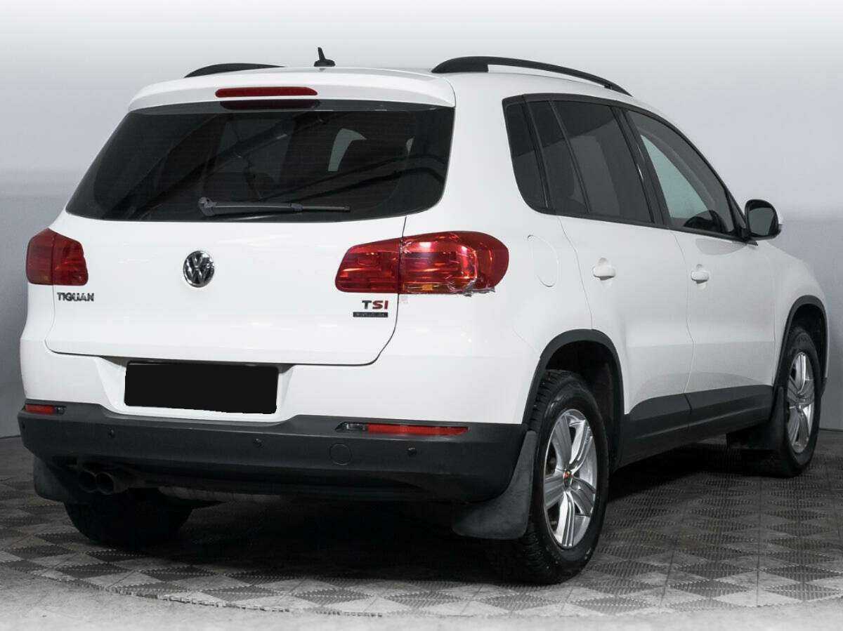 Volkswagen Tiguan с пробегом — 2012 год. Фото: #4