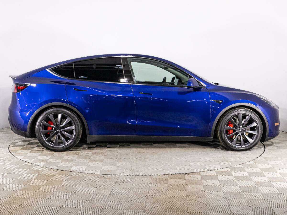 Tesla Model Y с пробегом — 2020 год. Фото: #3