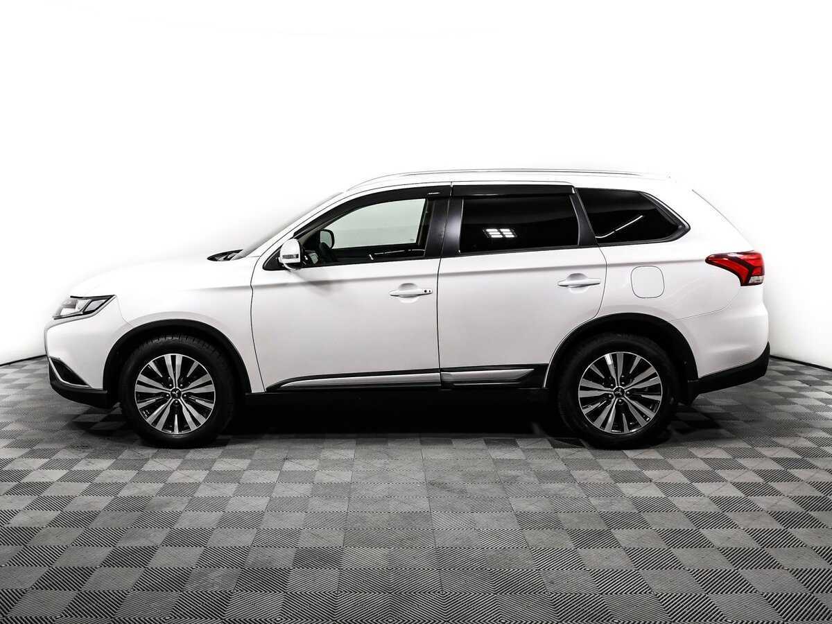 Mitsubishi Outlander с пробегом — 2019 год. Фото: #7