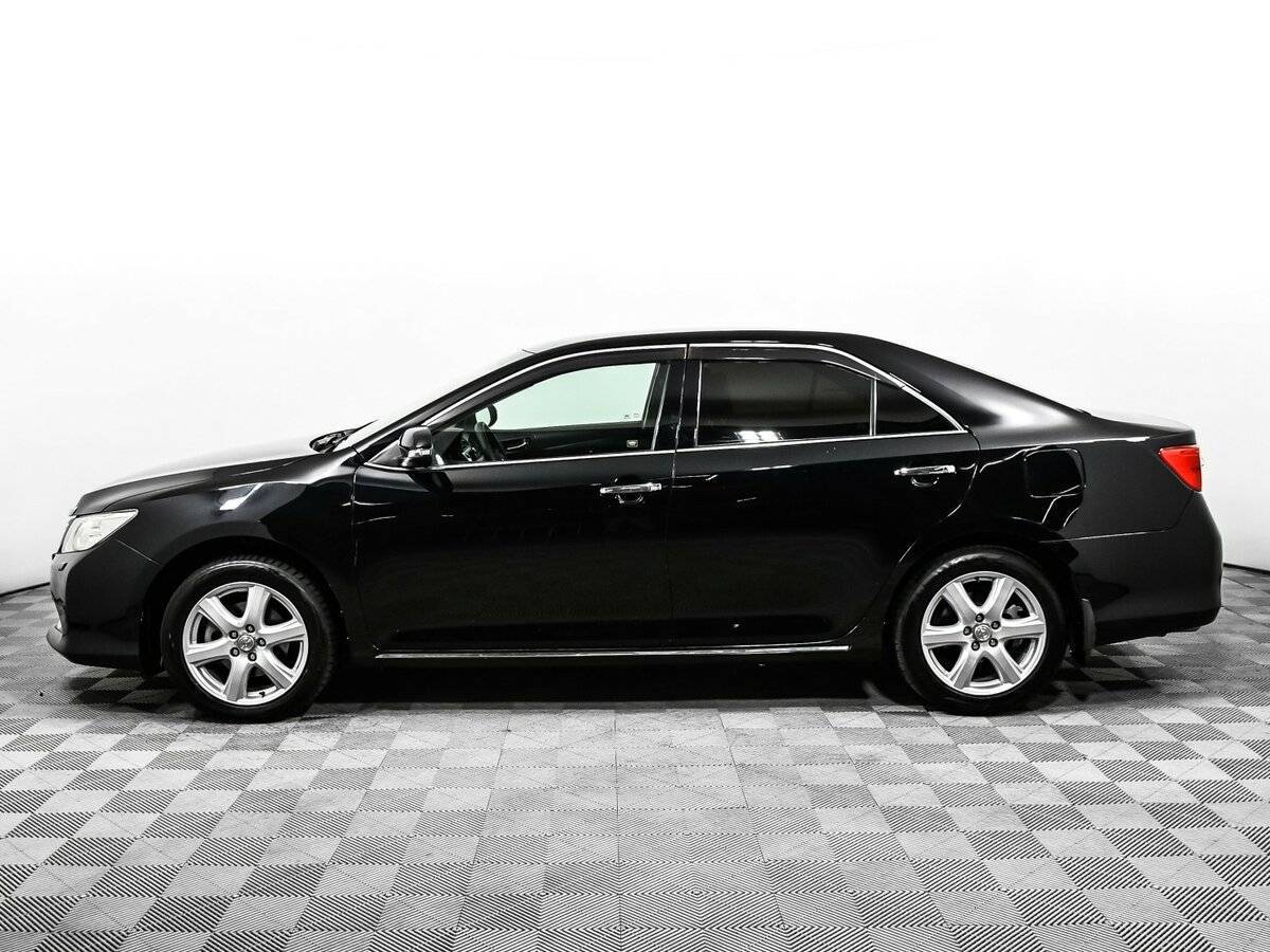 Toyota Camry с пробегом — 2012 год. Фото: #7