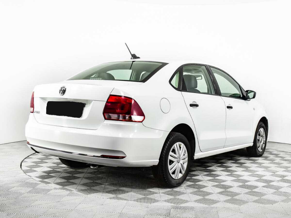 Volkswagen Polo с пробегом — 2019 год. Фото: #4