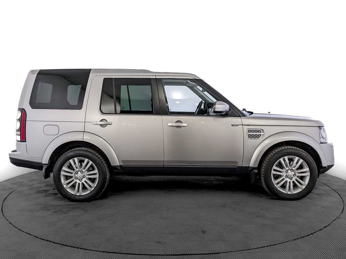 Land Rover Discovery с пробегом — 2015 год. Фото: #3