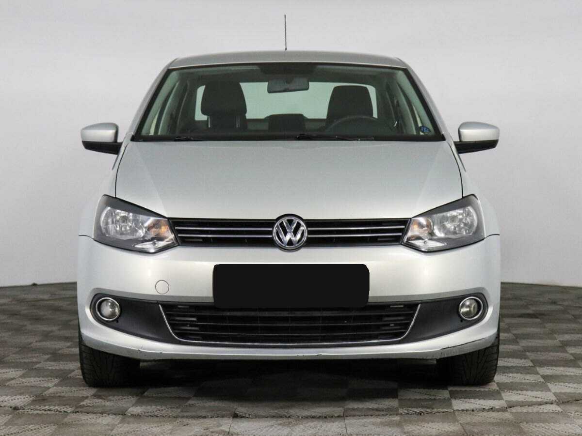 Volkswagen Polo с пробегом — 2011 год. Фото: #1
