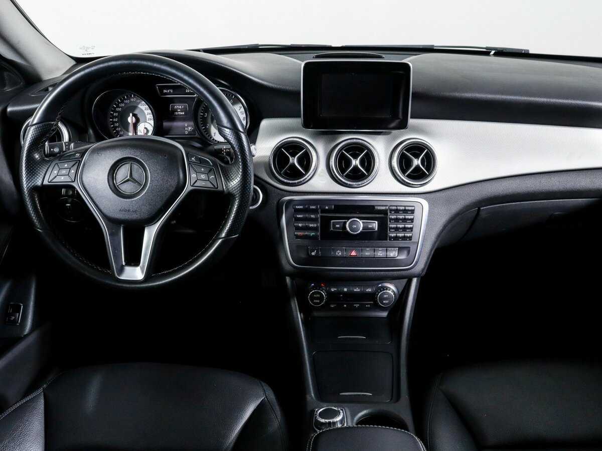 Mercedes-Benz CLA с пробегом — 2014 год. Фото: #8
