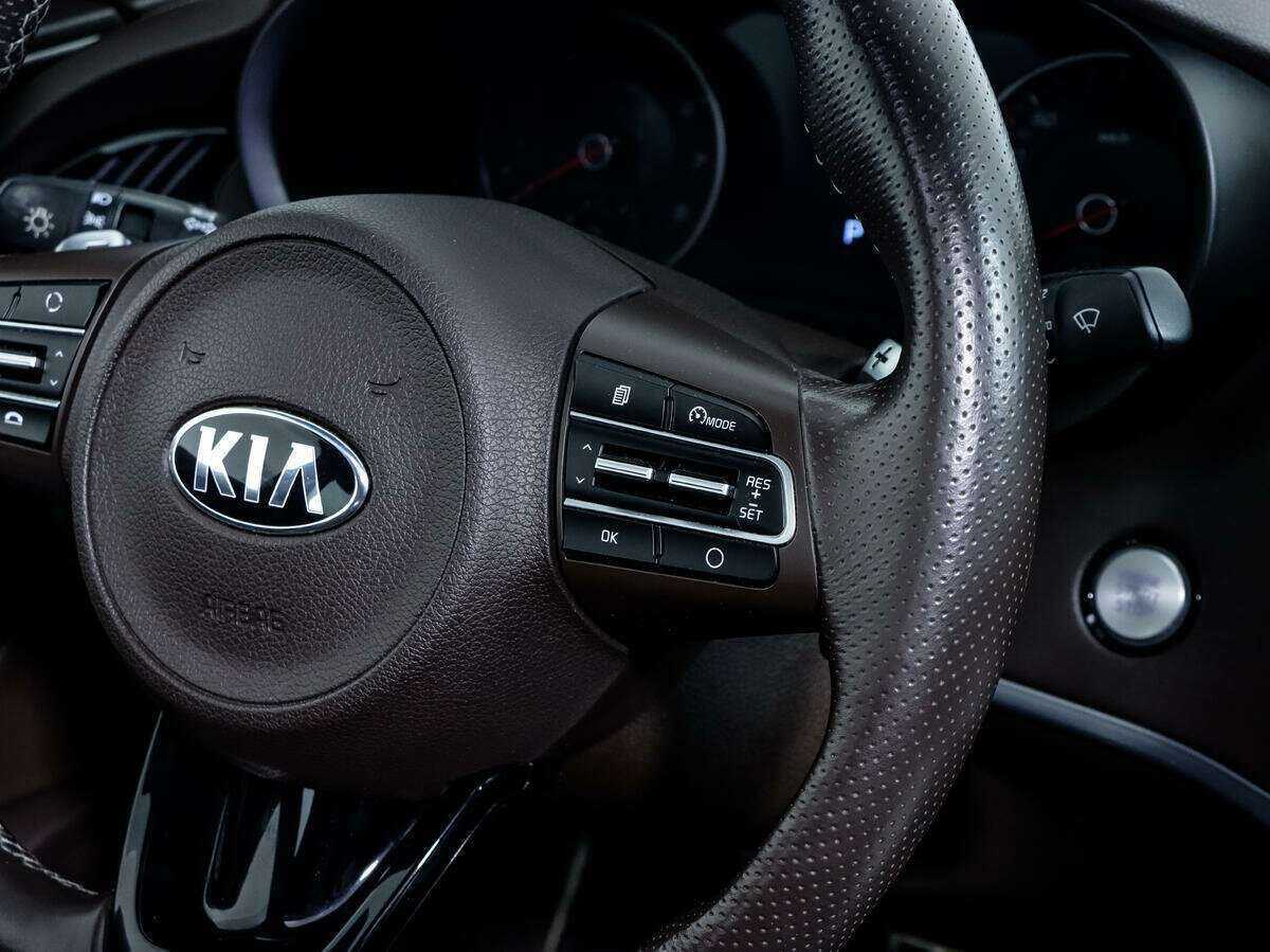 Kia Stinger с пробегом — 2018 год. Фото: #23
