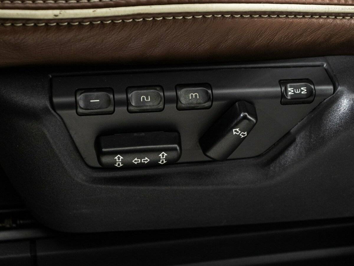 Volvo XC90 с пробегом — 2008 год. Фото: #15