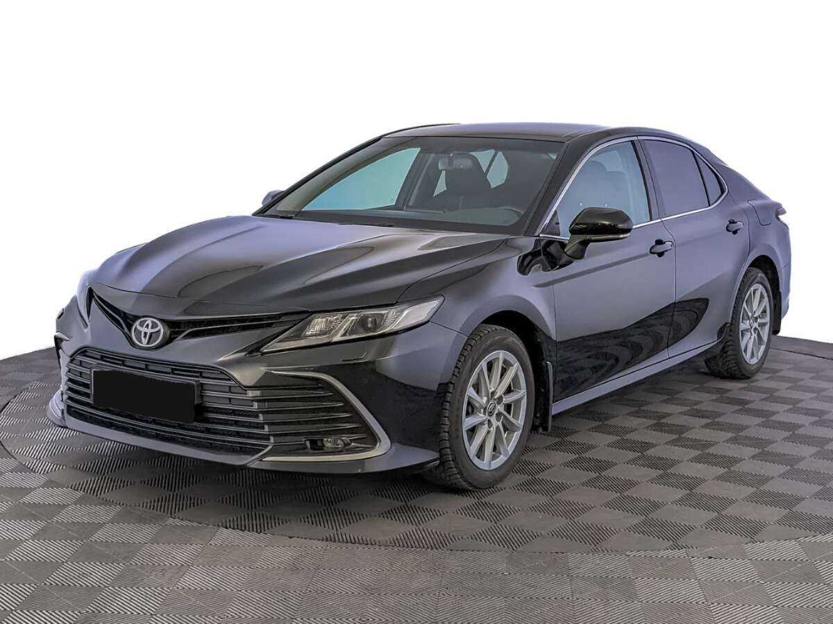 Toyota Camry с пробегом — 2021 год. Посмотреть фото