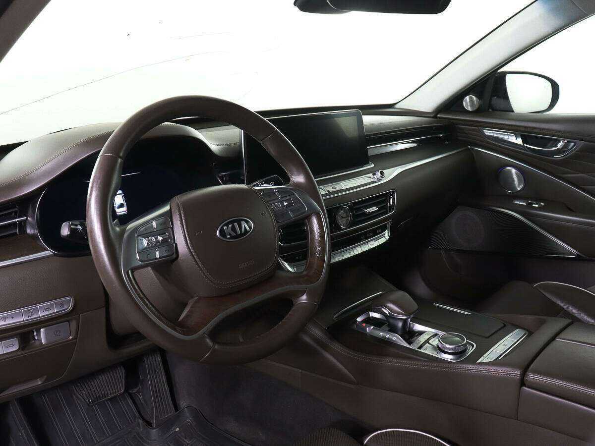 Kia K900 с пробегом — 2019 год. Фото: #14