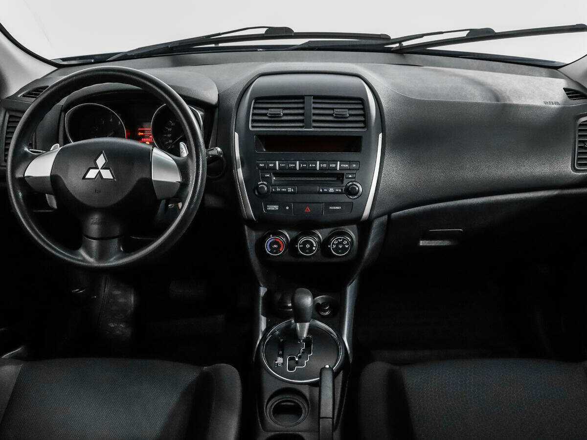 Mitsubishi ASX с пробегом — 2011 год. Фото: #11