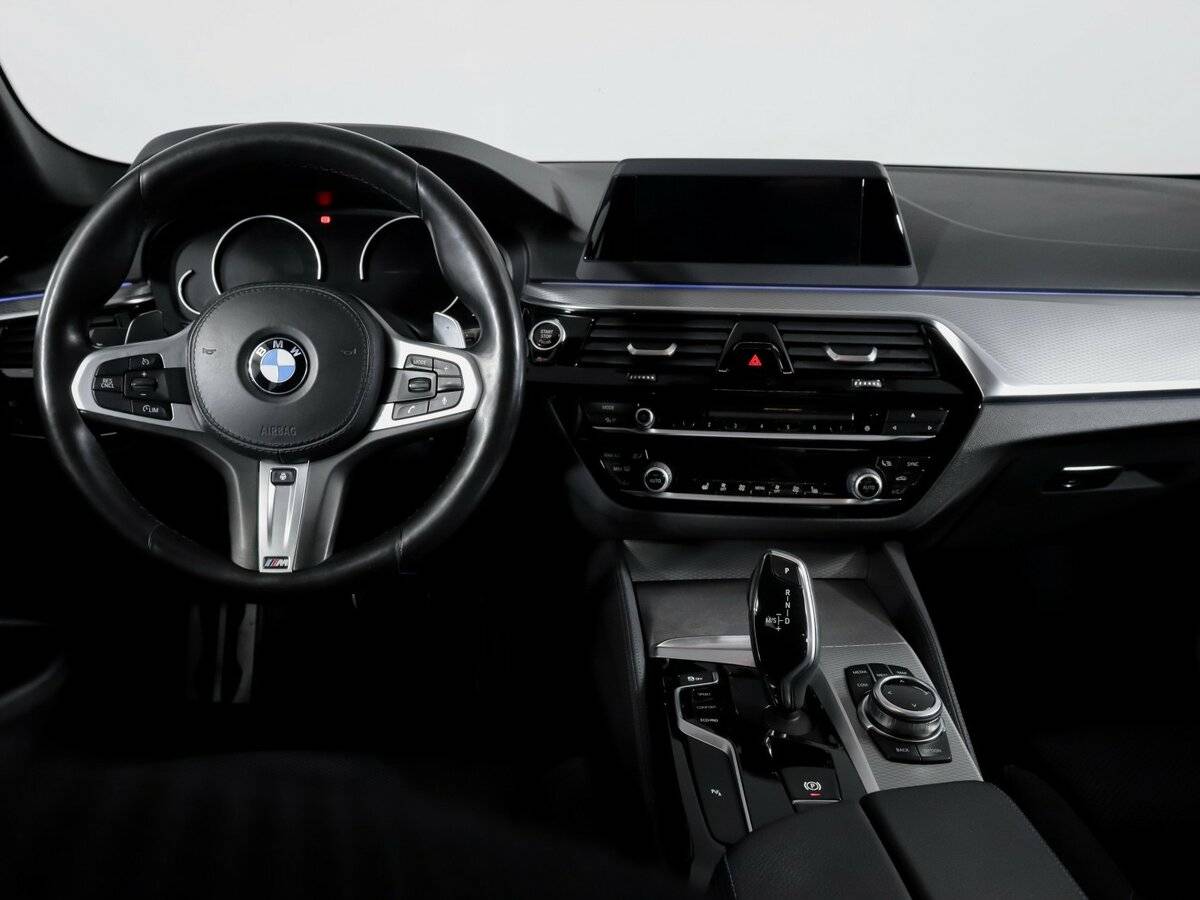 BMW 5 серии с пробегом — 2018 год. Фото: #11