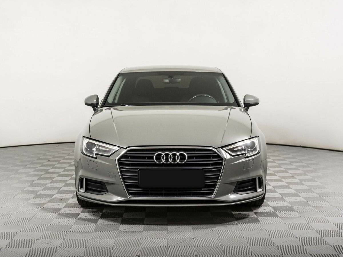 Audi A3 с пробегом — 2018 год. Фото: #1