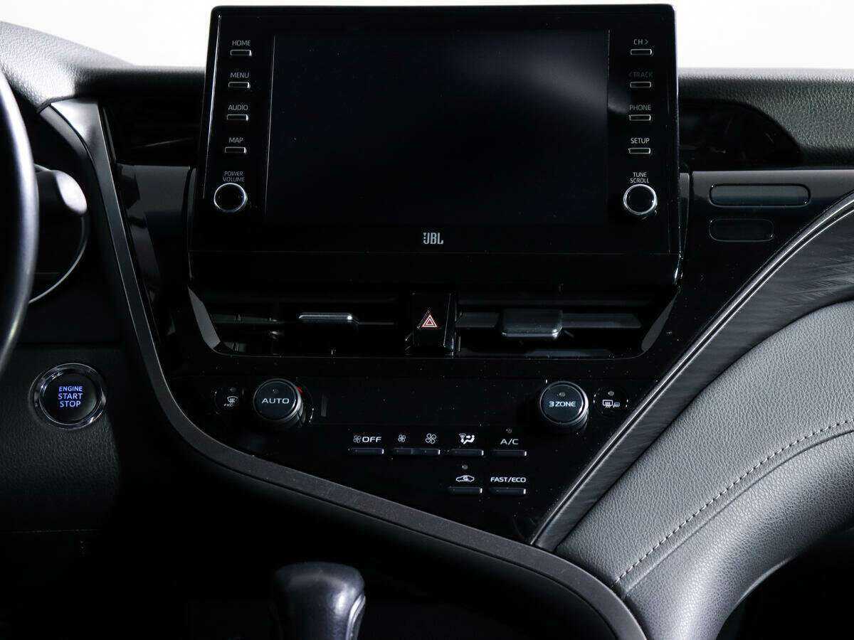Toyota Camry с пробегом — 2021 год. Фото: #11