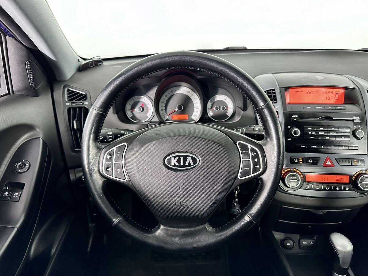 Kia Ceed с пробегом — 2008 год. Фото: #10