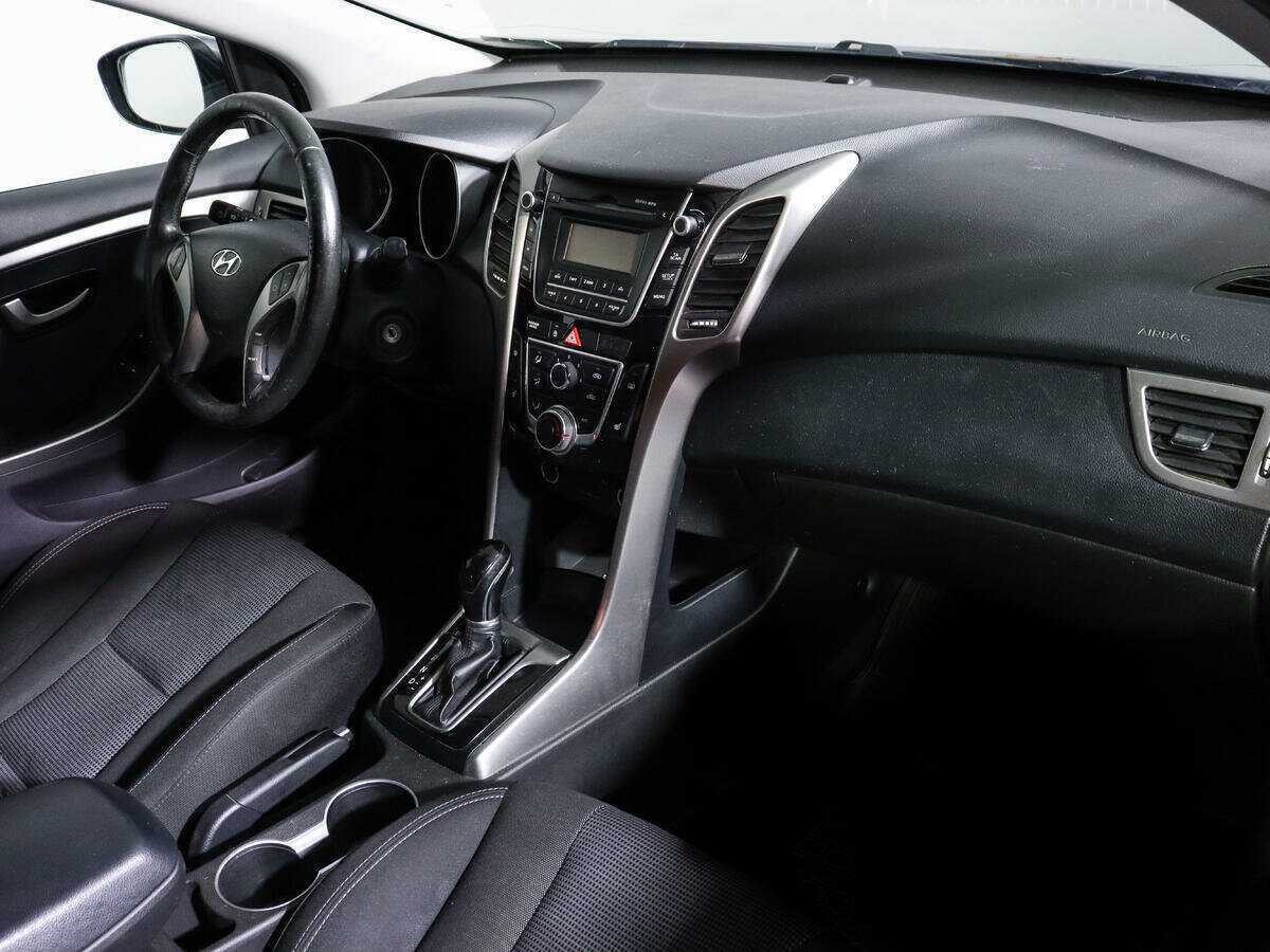 Hyundai i30 с пробегом — 2012 год. Фото: #7
