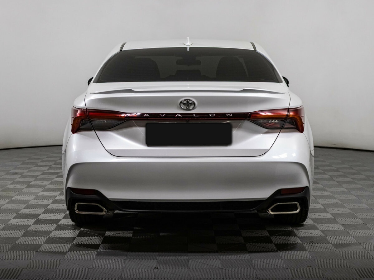 Toyota Avalon с пробегом — 2022 год. Фото: #4