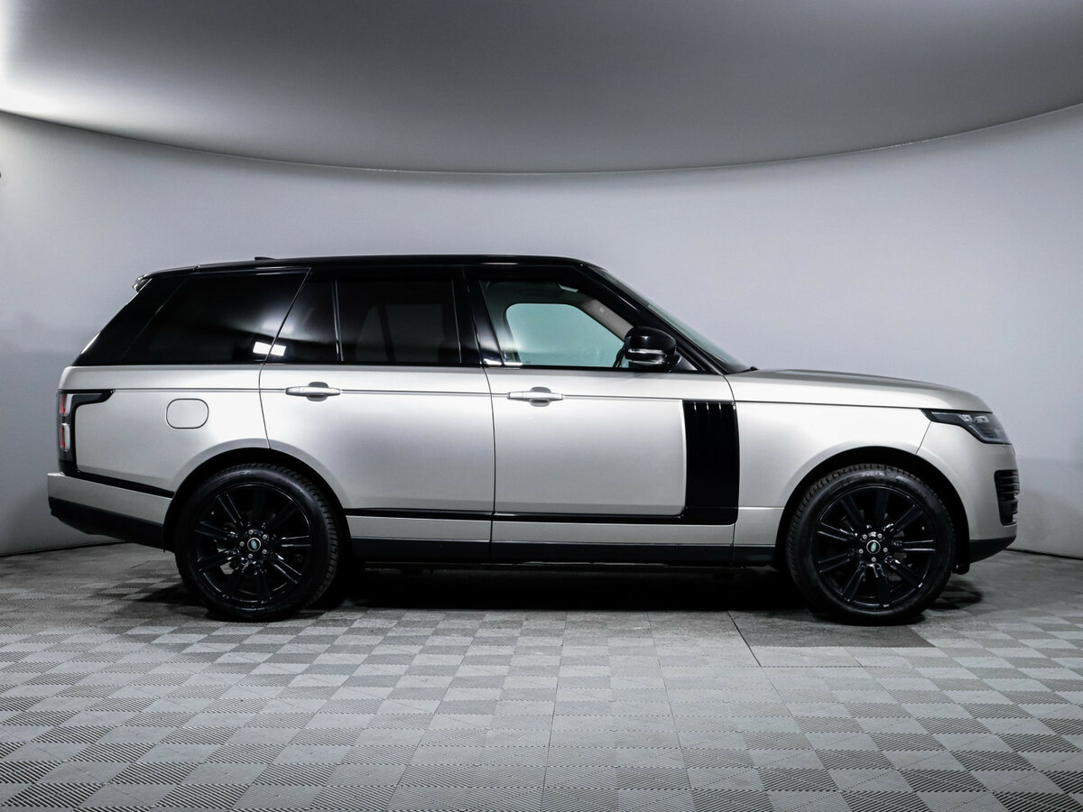 Land Rover Range Rover с пробегом — 2018 год. Фото: #3