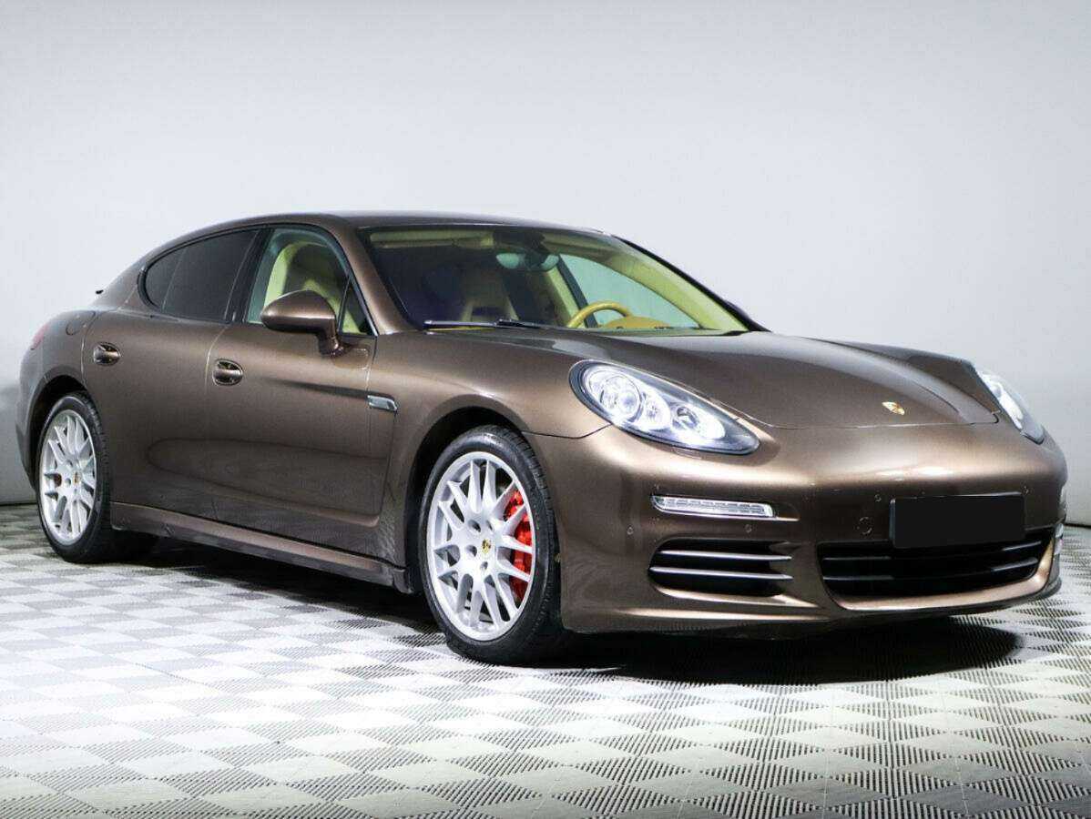 Porsche Panamera с пробегом — 2013 год. Фото: #2