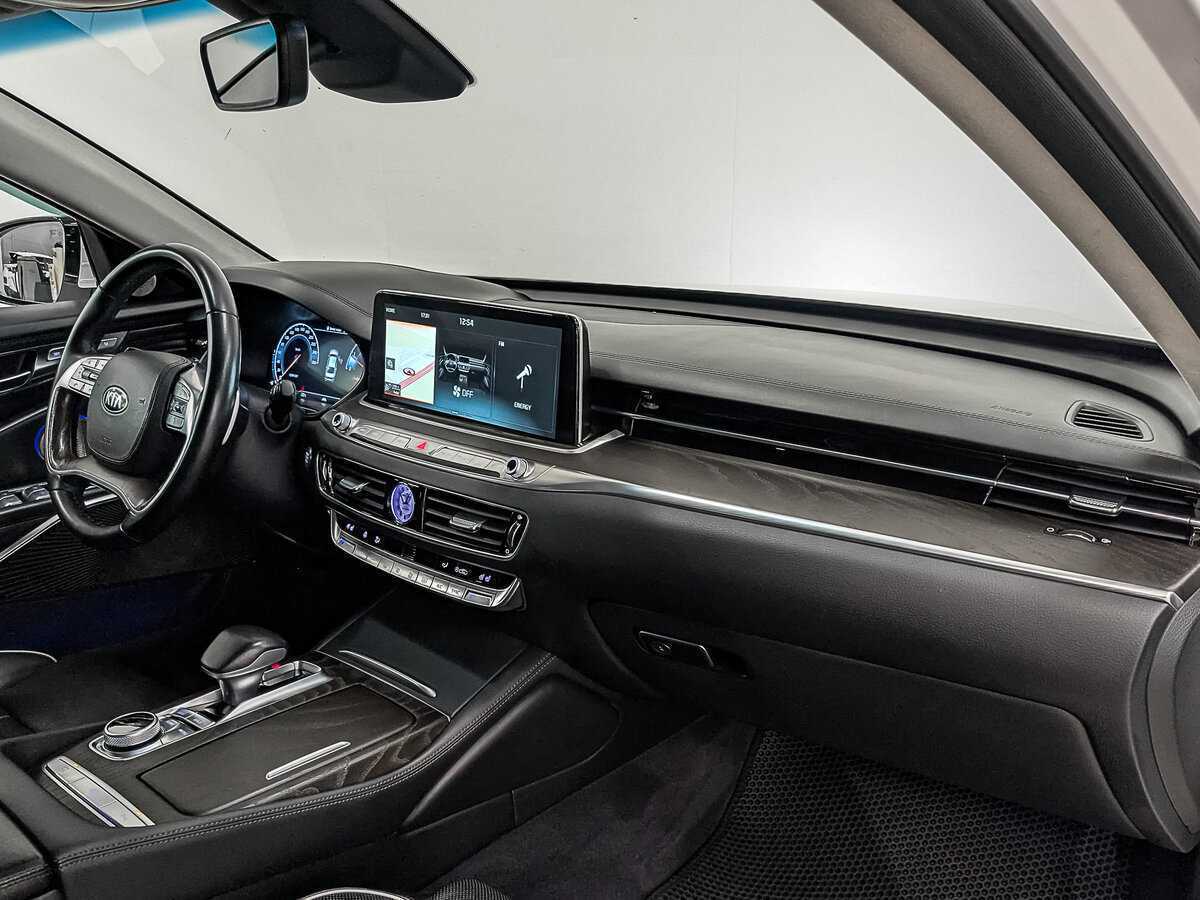 Kia K900 с пробегом — 2019 год. Фото: #10