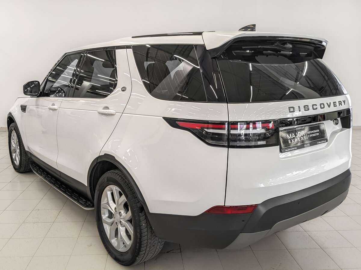 Land Rover Discovery с пробегом — 2018 год. Фото: #6