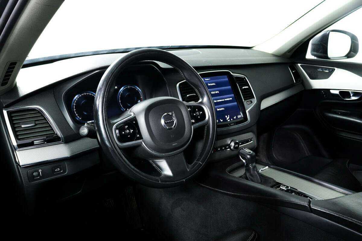 Volvo XC90 с пробегом — 2017 год. Фото: #13