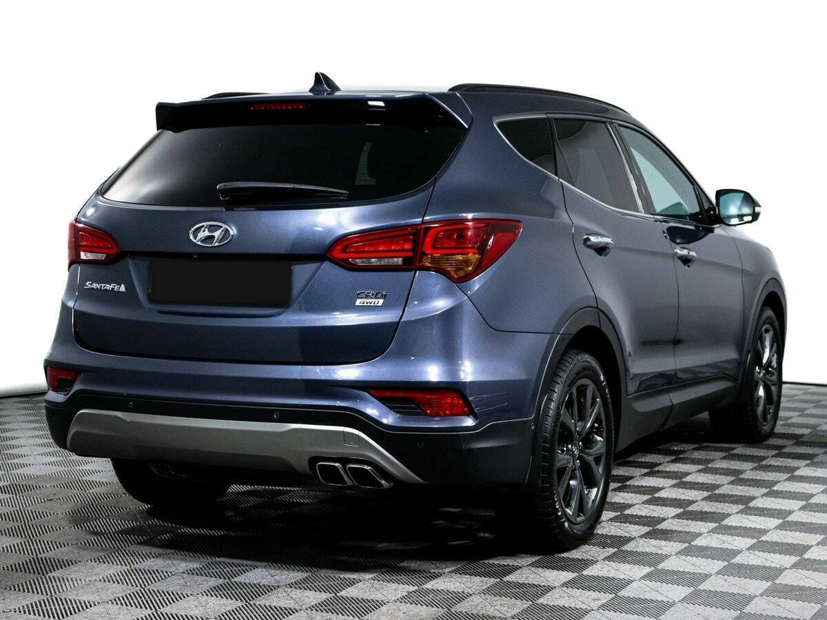 Hyundai Santa Fe с пробегом — 2017 год. Фото: #4