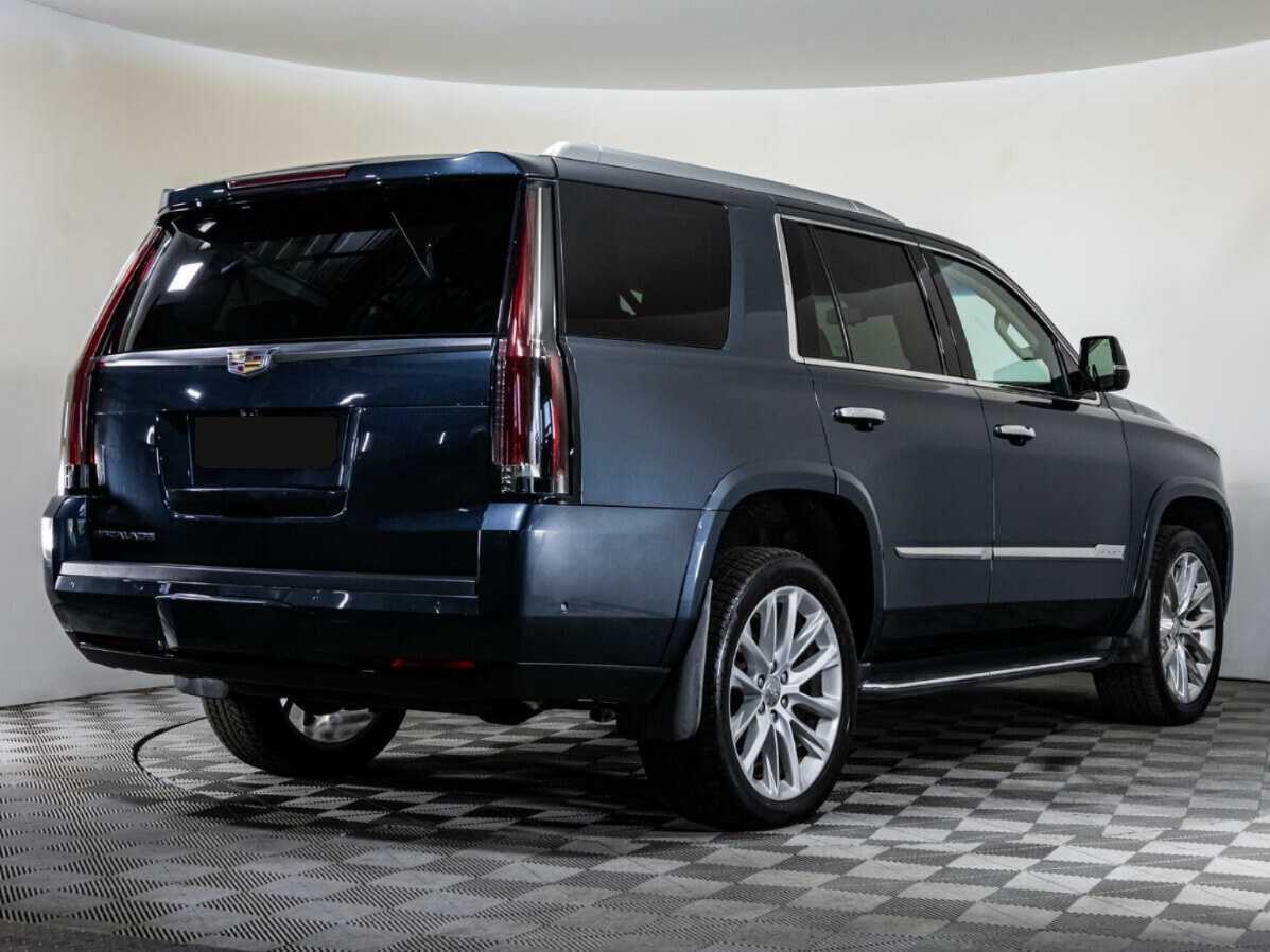 Cadillac Escalade с пробегом — 2018 год. Фото: #4