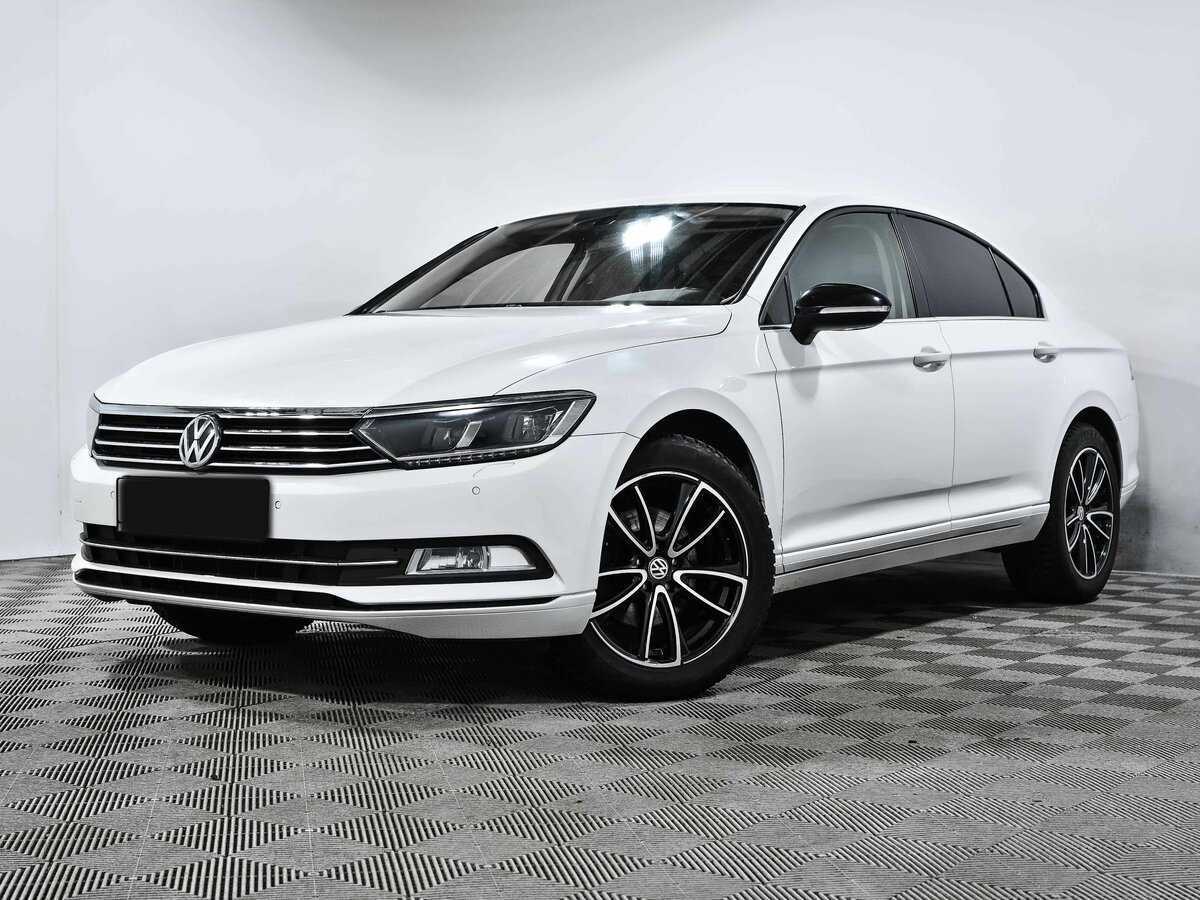 Volkswagen Passat с пробегом — 2015 год. Посмотреть фото