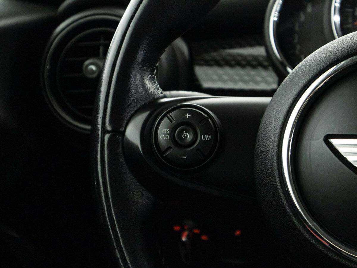 Mini Hatch с пробегом — 2016 год. Фото: #20
