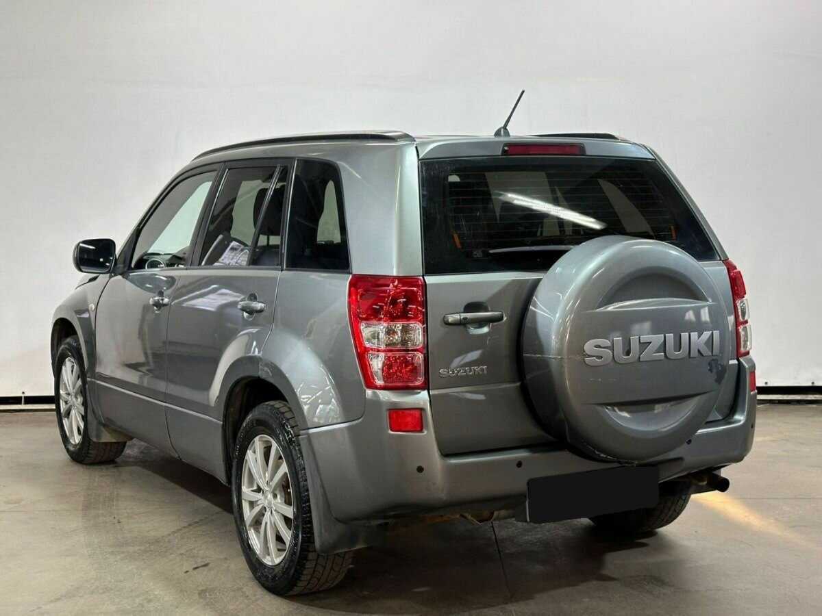 Suzuki Grand Vitara с пробегом — 2007 год. Фото: #6