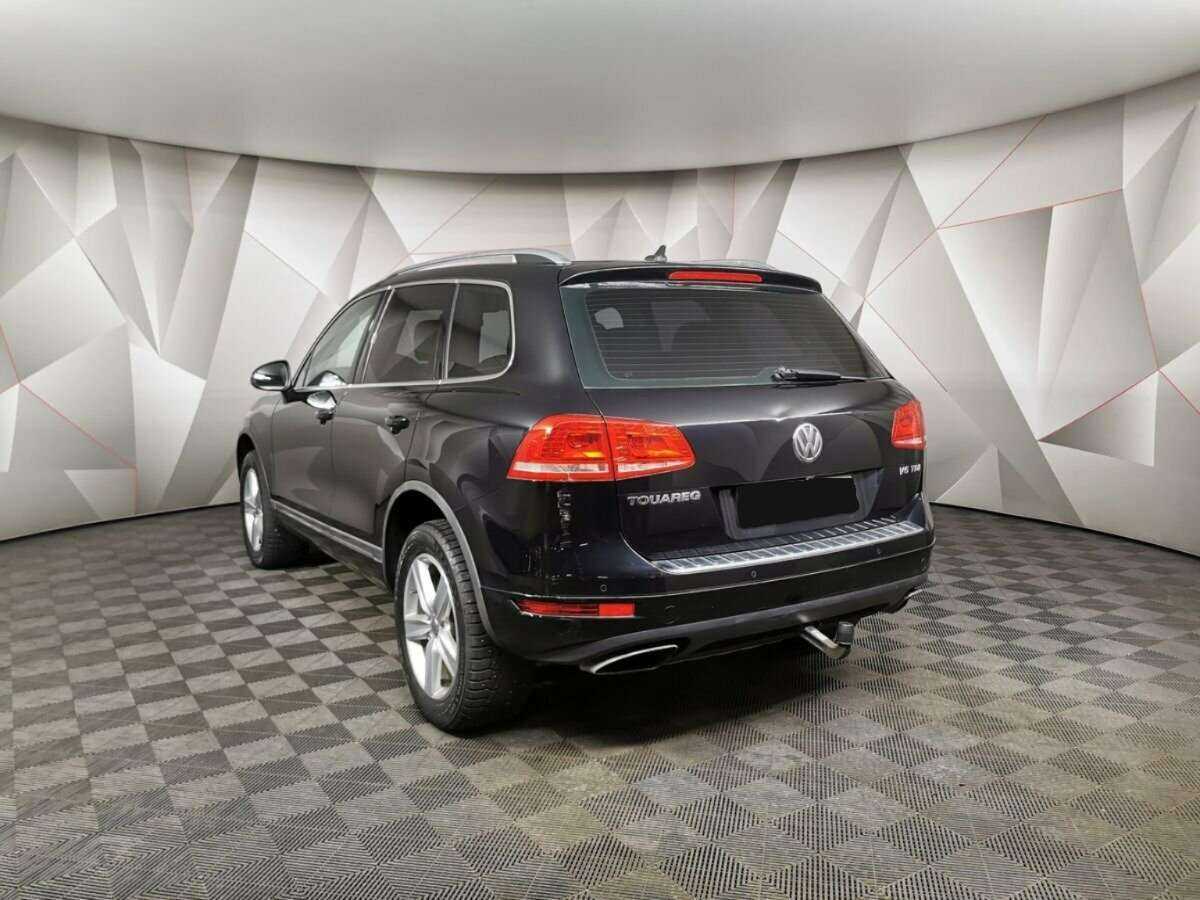 Volkswagen Touareg с пробегом — 2012 год. Фото: #3