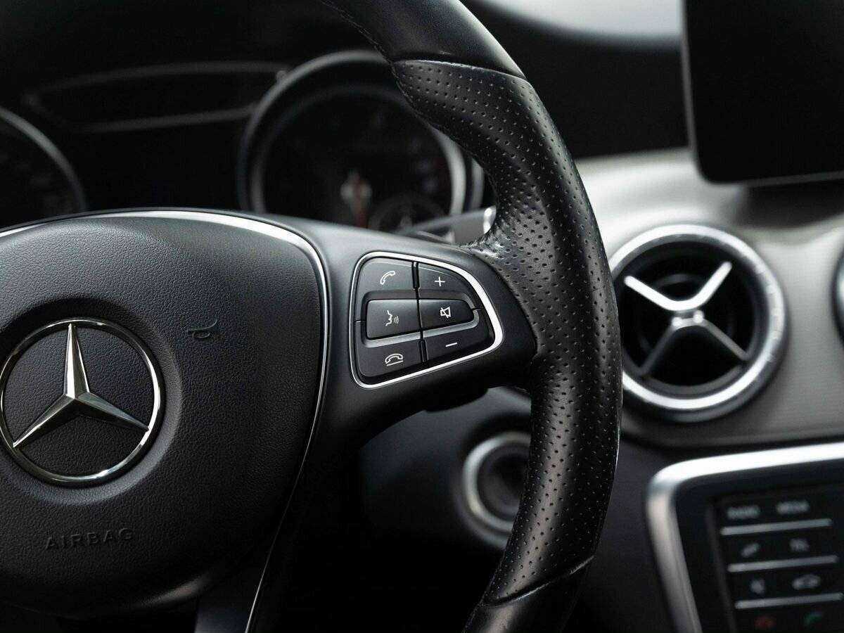 Mercedes-Benz CLA с пробегом — 2018 год. Фото: #15
