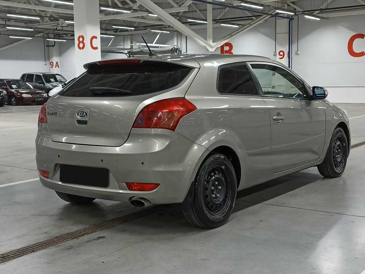 Kia Ceed с пробегом — 2011 год. Фото: #4