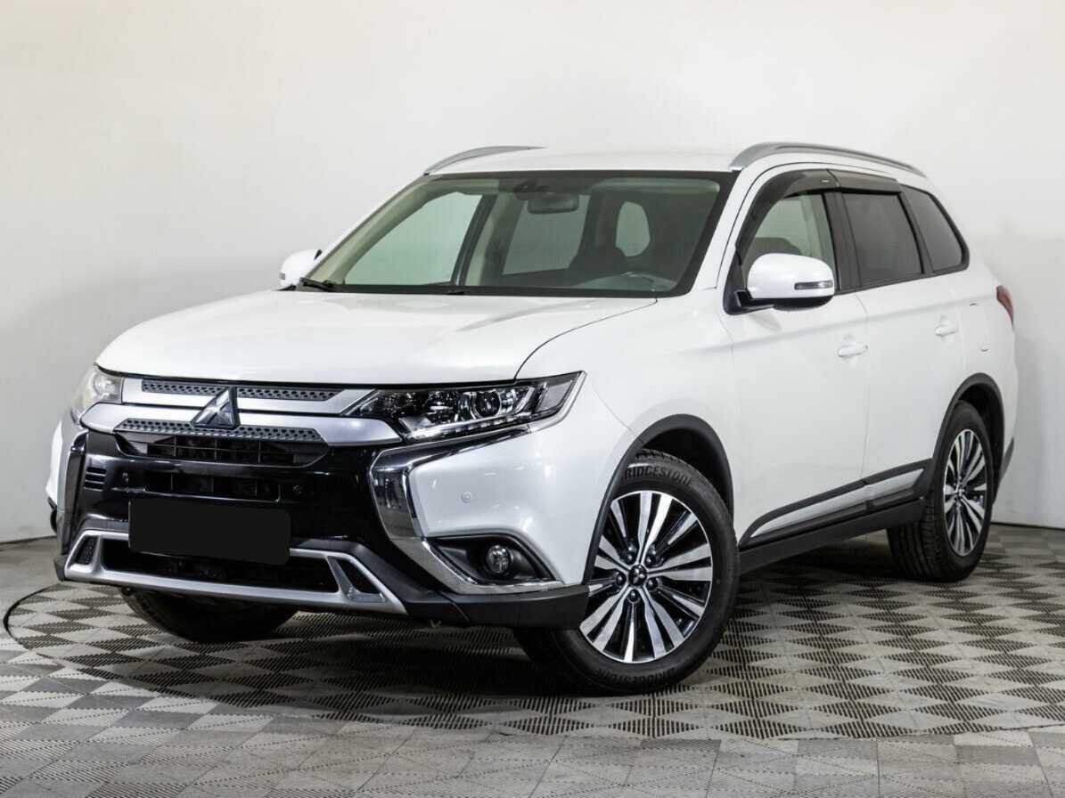 Mitsubishi Outlander с пробегом — 2020 год. Фото: #0