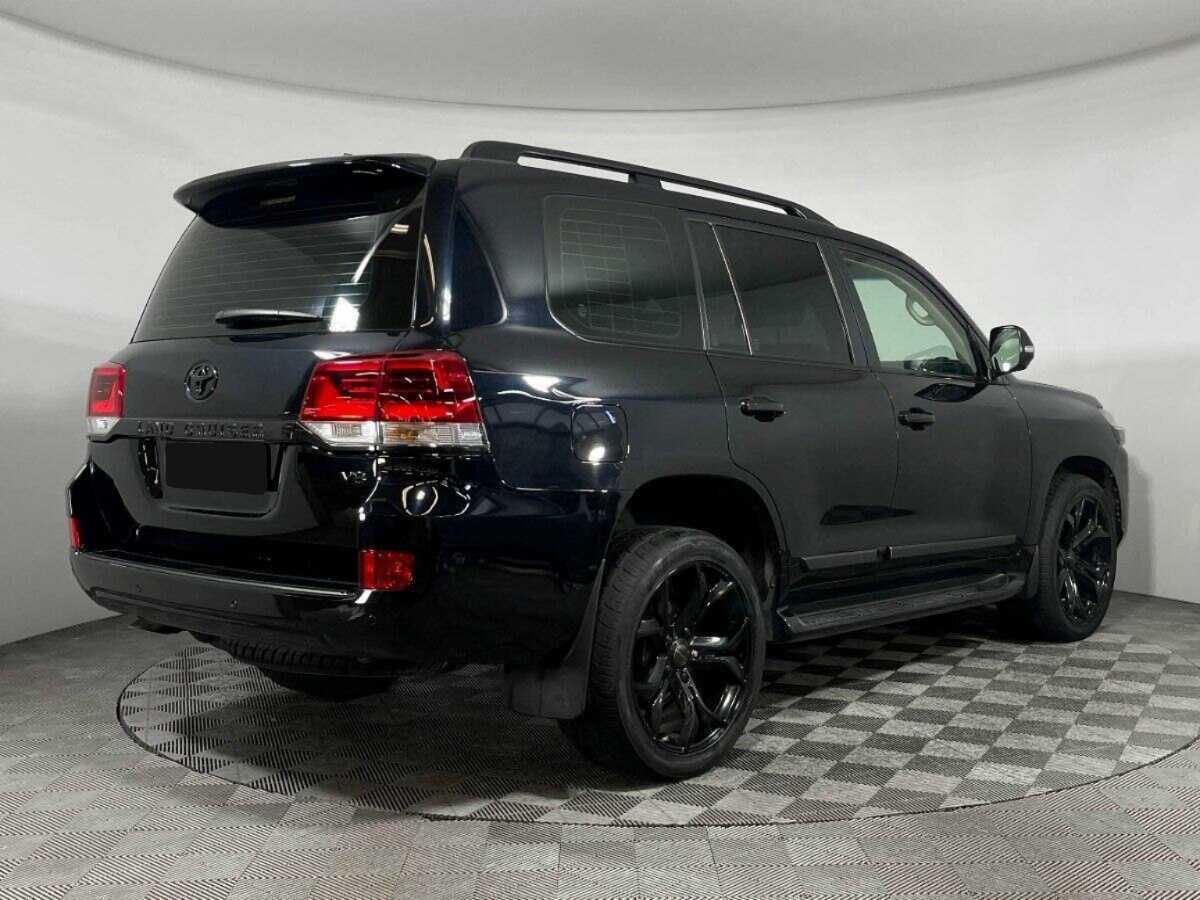 Toyota Land Cruiser с пробегом — 2016 год. Фото: #4