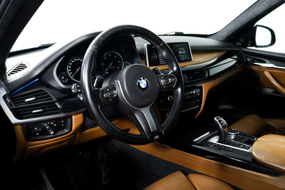 BMW X5 с пробегом — 2016 год. Фото: #12