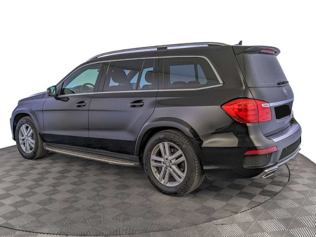 Mercedes-Benz GL-Класс с пробегом — 2014 год. Фото: #6