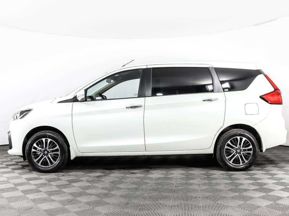 Suzuki Ertiga с пробегом — 2022 год. Фото: #7