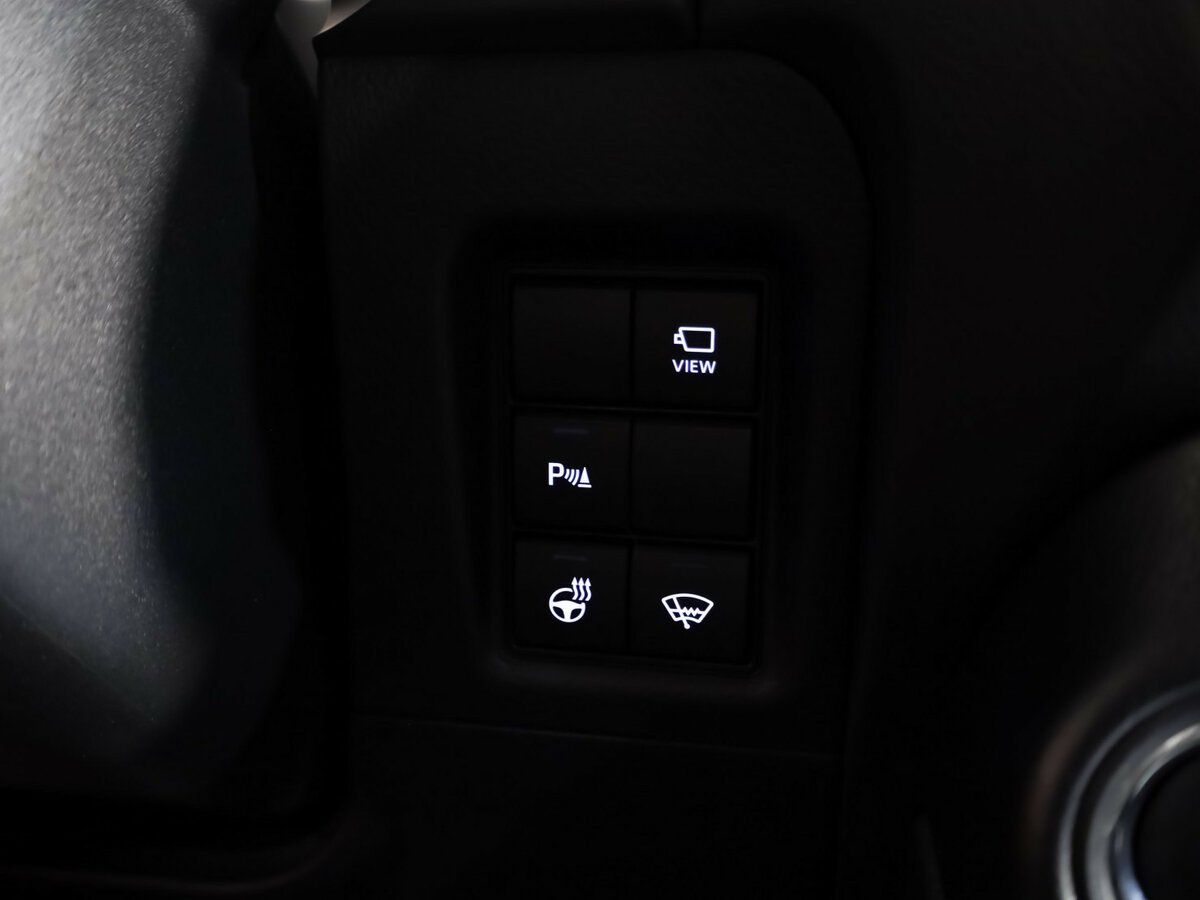 Toyota Land Cruiser Prado с пробегом — 2018 год. Фото: #16